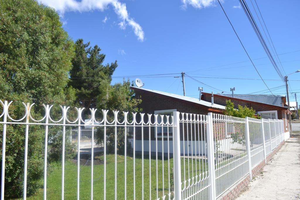 Apartmán Departamentos Lizkar Esquel Exteriér fotografie